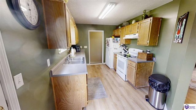 107 Vineyard Road, Elizabethtown, KY 42701