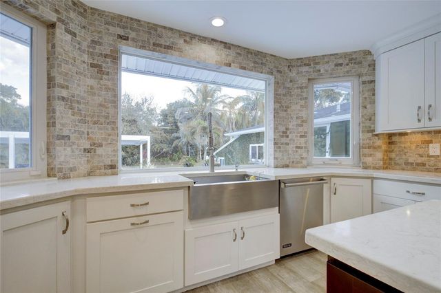 6402 SW 185TH WAY, Southwest Ranches, FL 33332