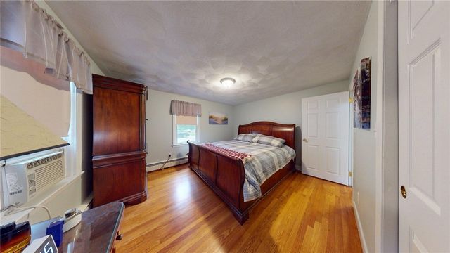 36 Rosemont Avenue, Johnston, RI 02919