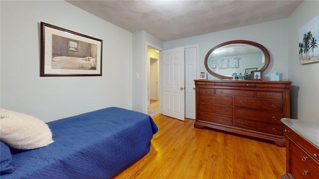 36 Rosemont Avenue, Johnston, RI 02919