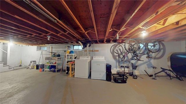 36 Rosemont Avenue, Johnston, RI 02919