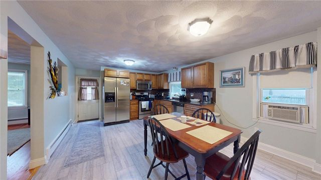 36 Rosemont Avenue, Johnston, RI 02919
