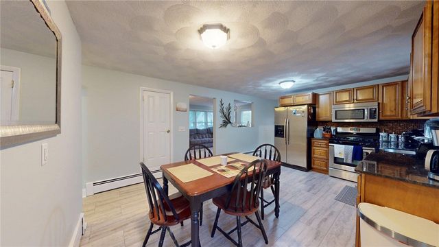 36 Rosemont Avenue, Johnston, RI 02919