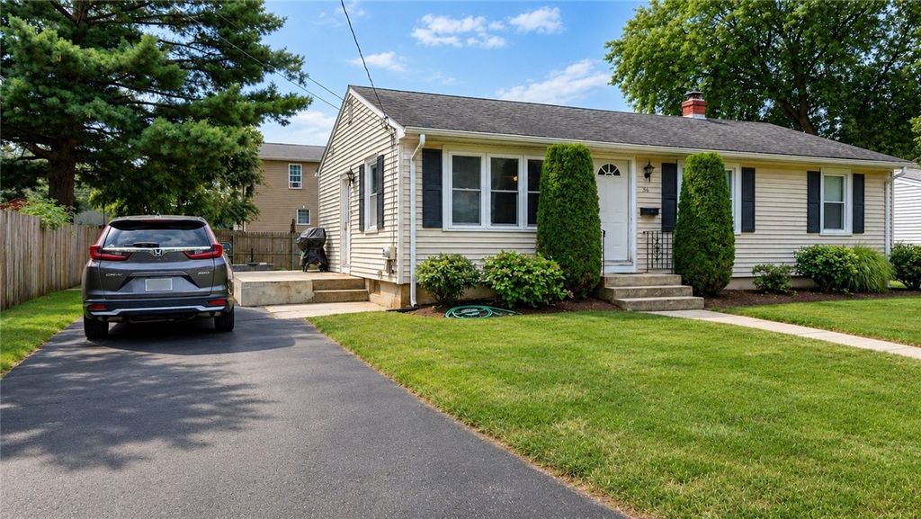 36 Rosemont Avenue, Johnston, RI 02919