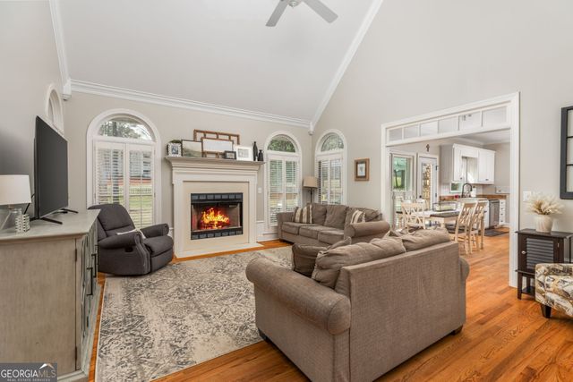 144 Cambridge Way, Macon, GA 31220