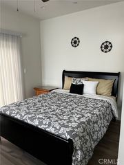 1013 E La Palma, Inglewood, CA 90301