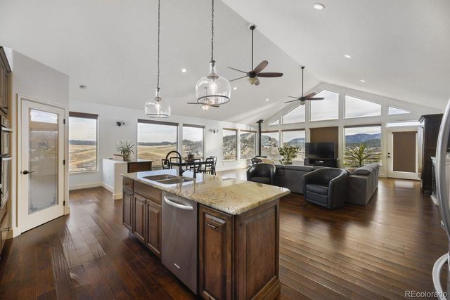 5425 Country Club Drive, Larkspur, CO 80118