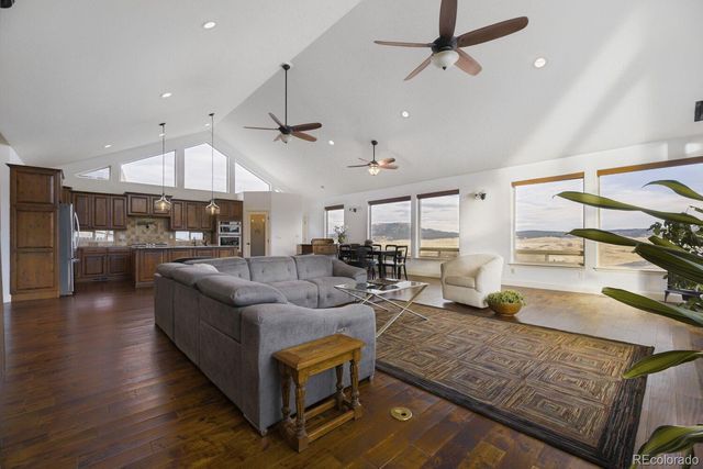 5425 Country Club Drive, Larkspur, CO 80118