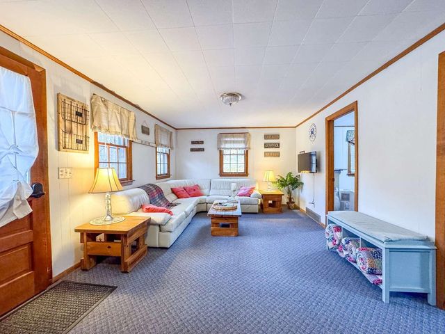 12 Beach Street, Alton, NH 03810
