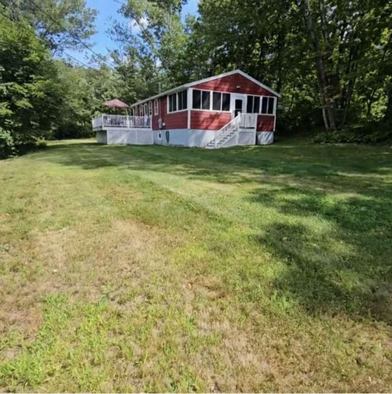 12 Beach Street, Alton, NH 03810