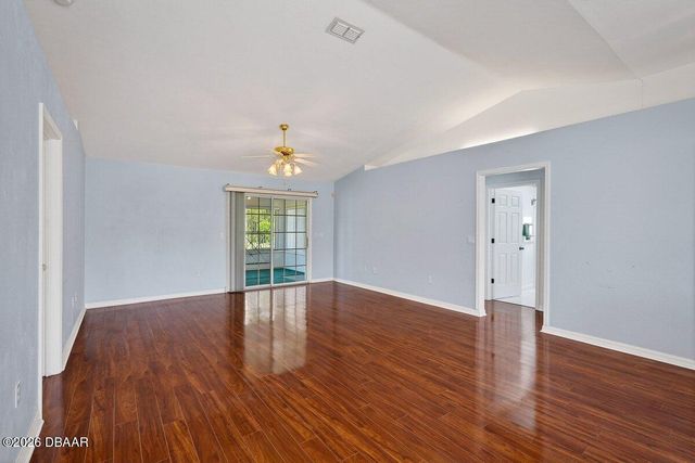 10 Wavra Place, Palm Coast, FL 32164