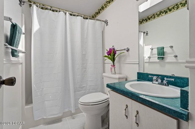 10 Wavra Place, Palm Coast, FL 32164