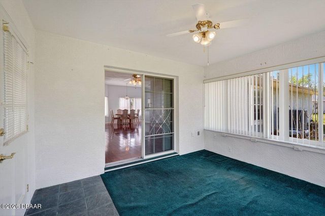 10 Wavra Place, Palm Coast, FL 32164