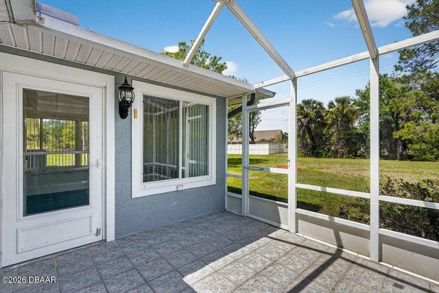 10 Wavra Place, Palm Coast, FL 32164