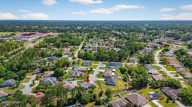 10 Wavra Place, Palm Coast, FL 32164