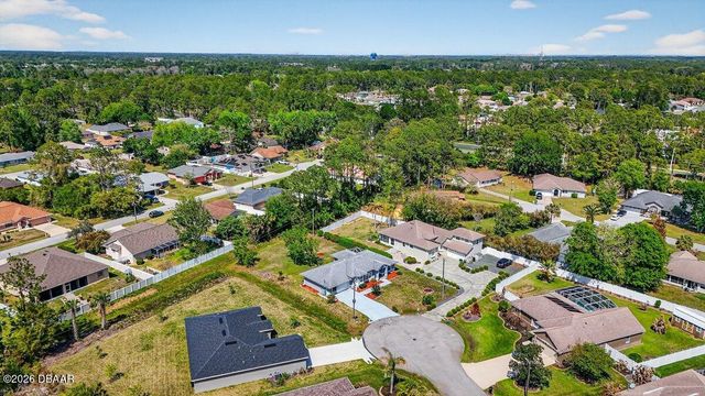 10 Wavra Place, Palm Coast, FL 32164