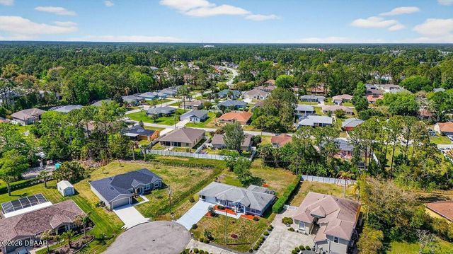 10 Wavra Place, Palm Coast, FL 32164