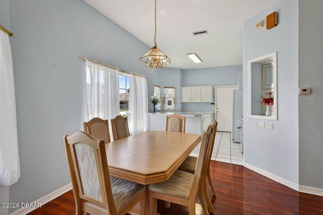 10 Wavra Place, Palm Coast, FL 32164