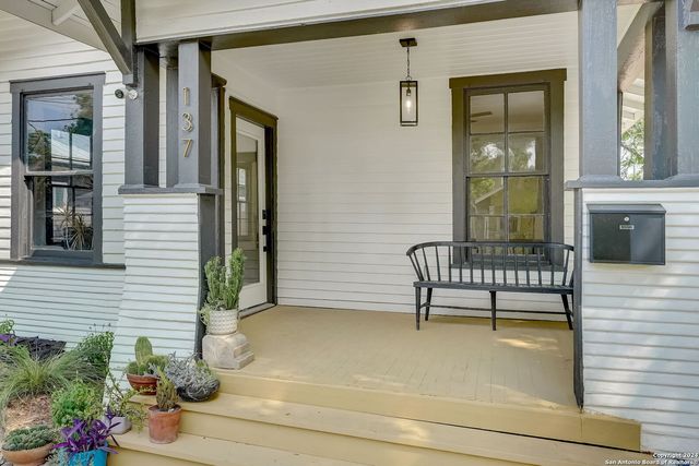 137 PANAMA AVE, San Antonio, TX 78210