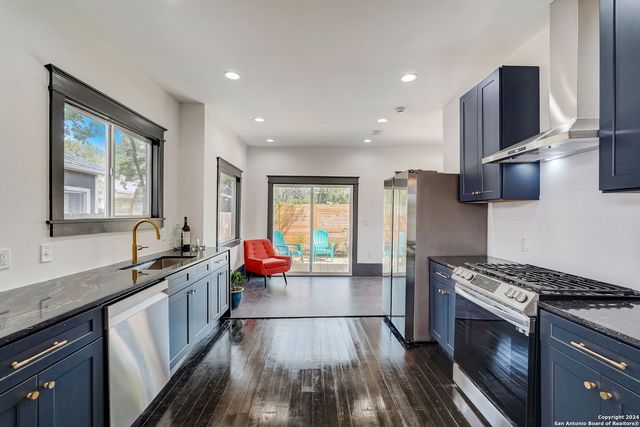 137 PANAMA AVE, San Antonio, TX 78210