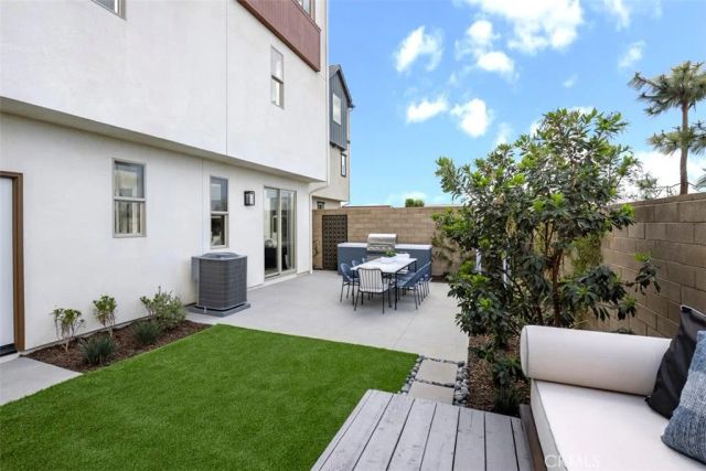 221 Mercury, Irvine, CA 92618