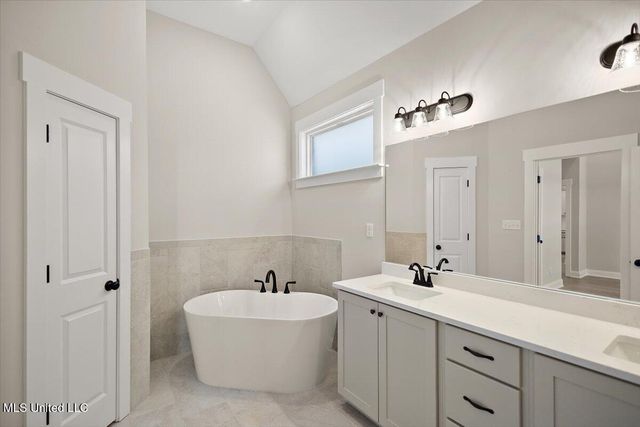 433 Sunflower Street, Nesbit, MS 38651