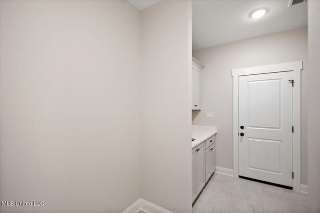 433 Sunflower Street, Nesbit, MS 38651