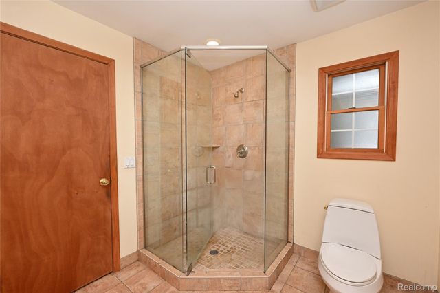 5671 Shadow Lane, Bloomfield Hills, MI 48302