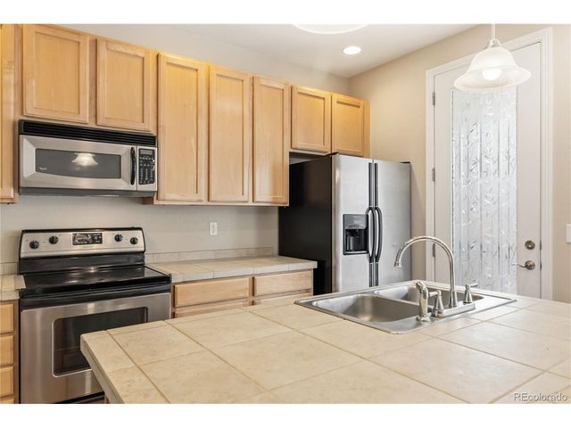 9219 Kornbrust Cir, Lone Tree, CO 80124