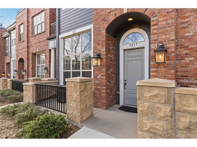 9219 Kornbrust Cir, Lone Tree, CO 80124