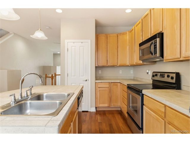 9219 Kornbrust Cir, Lone Tree, CO 80124