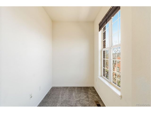 9219 Kornbrust Cir, Lone Tree, CO 80124