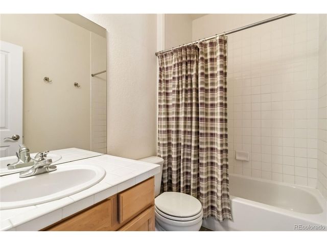 9219 Kornbrust Cir, Lone Tree, CO 80124