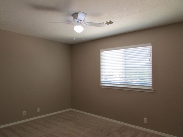 9108 Surrey Road NE, Albuquerque, NM 87109