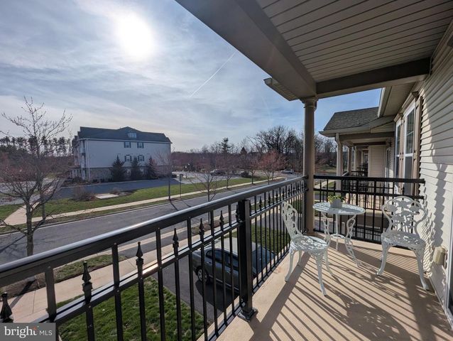 112-G ALMA MATER CT, State College, PA 16803