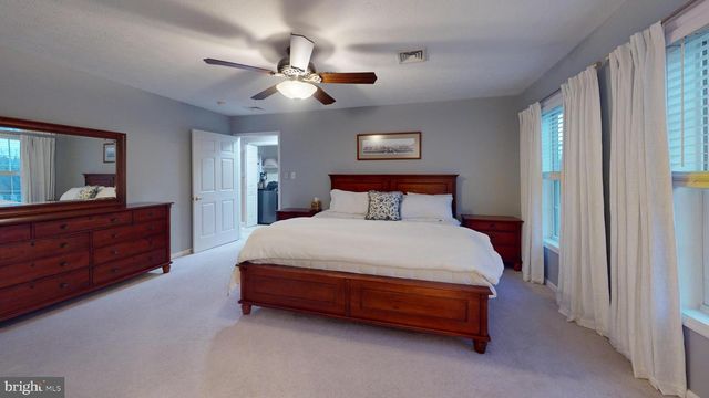 112-G ALMA MATER CT, State College, PA 16803