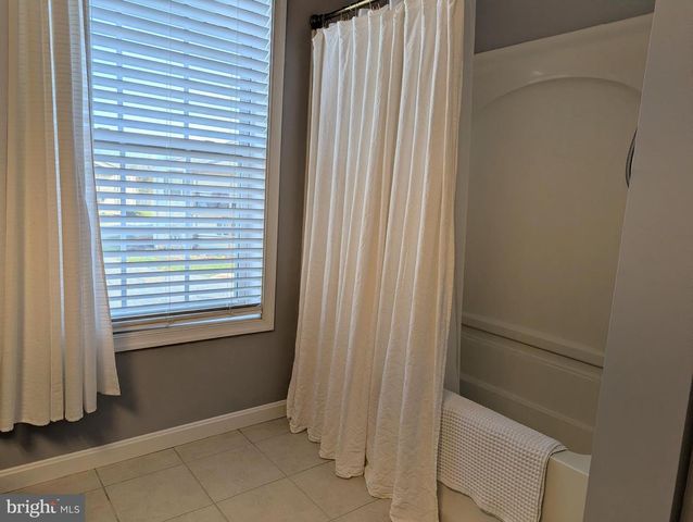 112-G ALMA MATER CT, State College, PA 16803