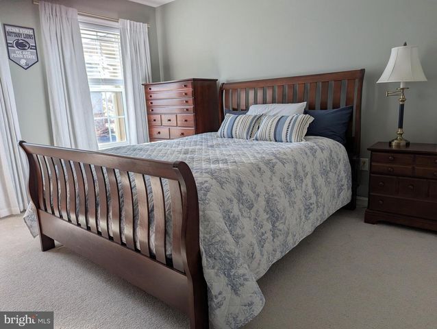 112-G ALMA MATER CT, State College, PA 16803