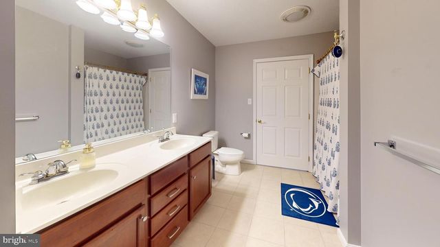 112-G ALMA MATER CT, State College, PA 16803