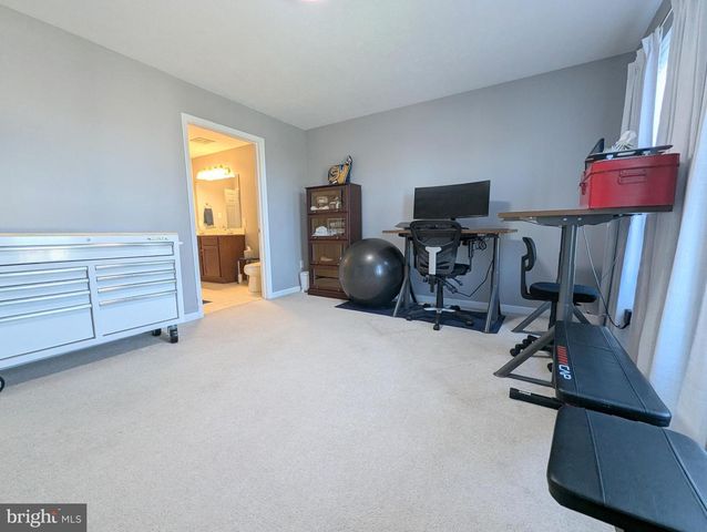 112-G ALMA MATER CT, State College, PA 16803