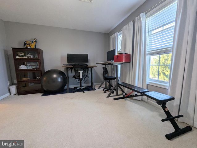 112-G ALMA MATER CT, State College, PA 16803