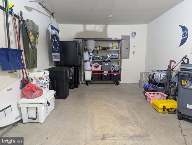 112-G ALMA MATER CT, State College, PA 16803