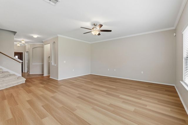 10217 Pinnacle Crest LOOP, Austin, TX 78747