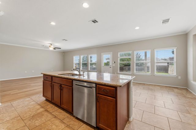 10217 Pinnacle Crest LOOP, Austin, TX 78747