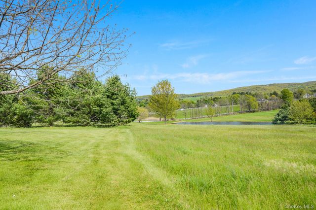 67 Lime Ridge Road, Poughquag, NY 12570