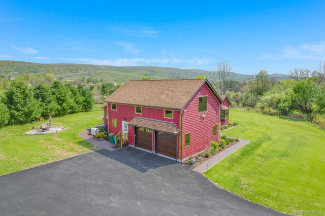 67 Lime Ridge Road, Poughquag, NY 12570