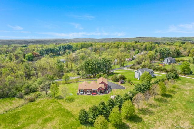 67 Lime Ridge Road, Poughquag, NY 12570