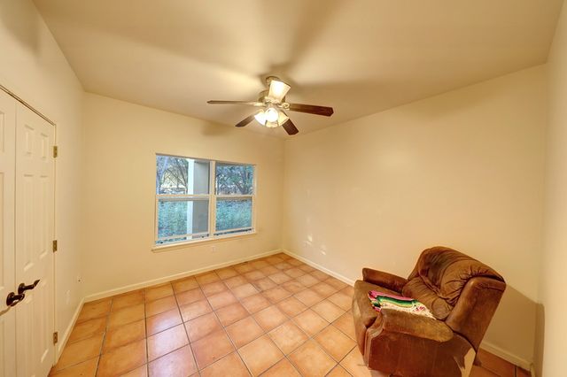 203 Rim Rock Circle W, Hext, TX 78024