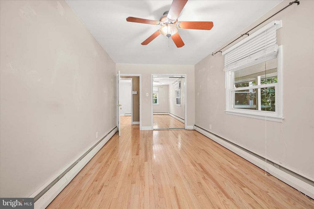 Image 24 of property listing at 1915 CHERRY RD, Annapolis, MD 21409