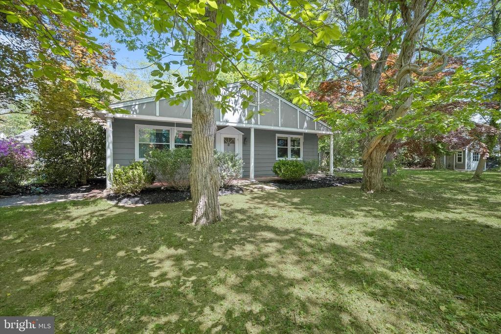 Image 32 of property listing at 1915 CHERRY RD, Annapolis, MD 21409